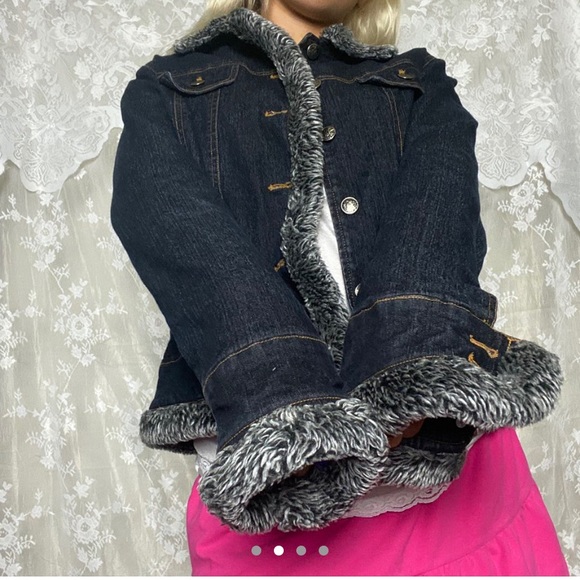 XSOLDX THE META DENIM JACKET 🖤🦋 - Picture 2 of 4